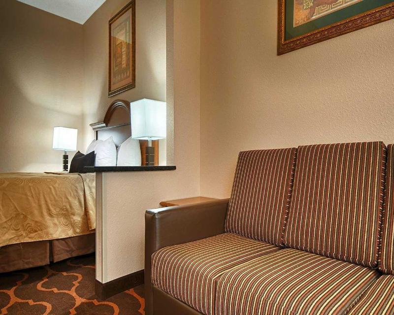 Quality Inn Madison - Huntsville Kültér fotó